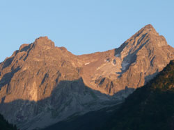 randonnée Alpes, vue sur les Badons en Belledonne